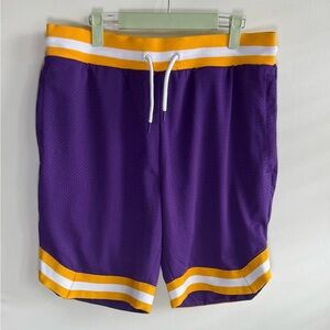 Rebel Minds shorts • Men’s medium